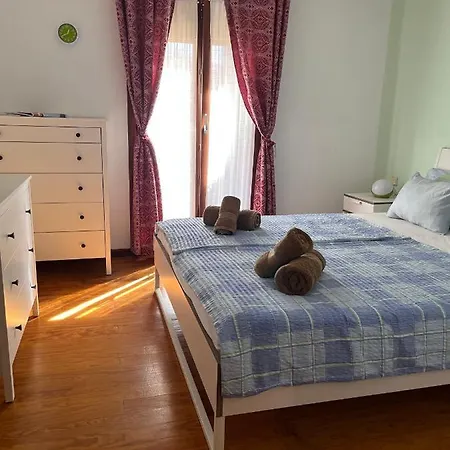 Holiday home Surf & Chill 69, Quiet Oasis With Community Swimmingpool *